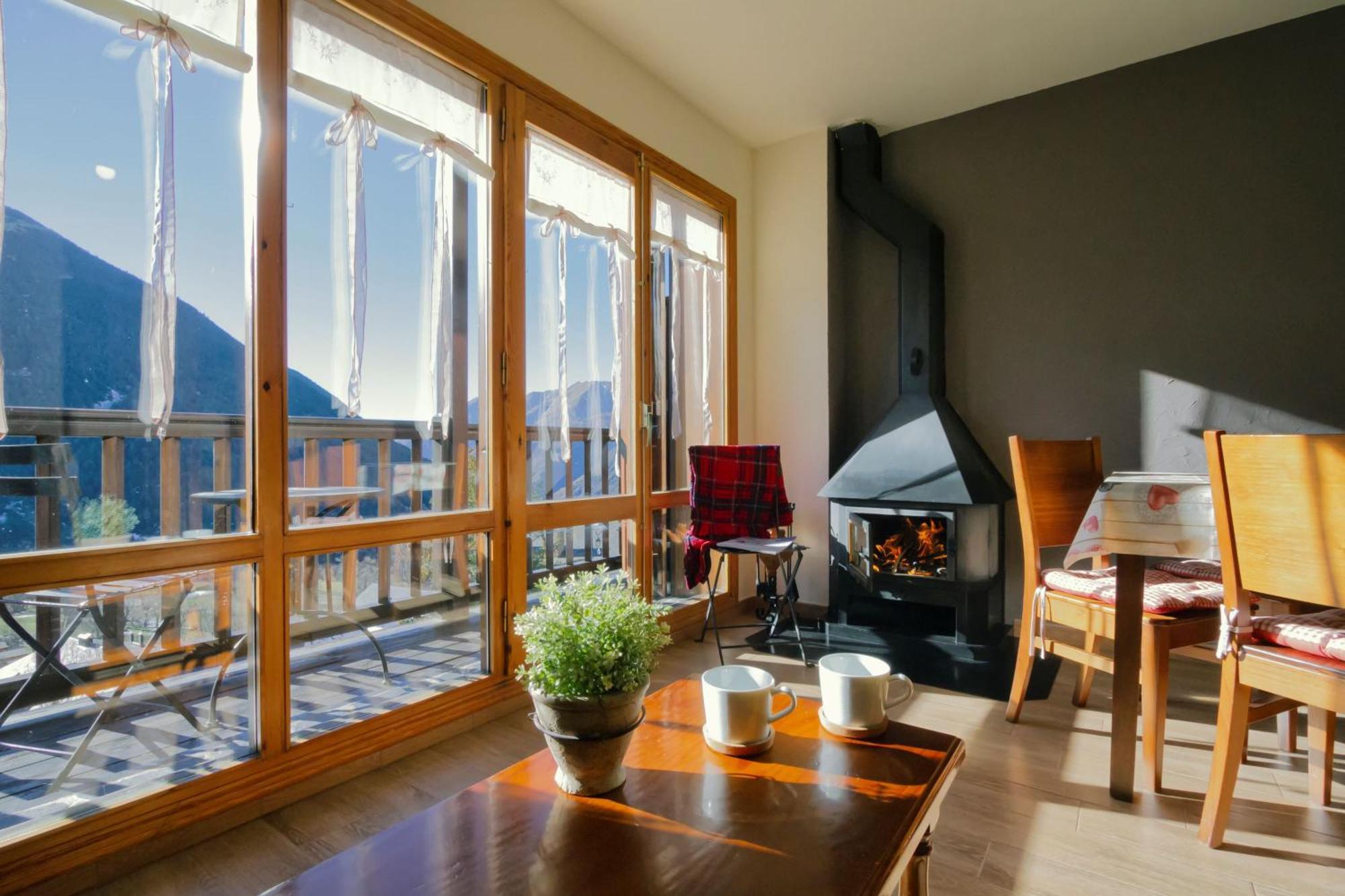 La Ginesta 2, Apartaments De Muntanya Taull Zewnętrze zdjęcie